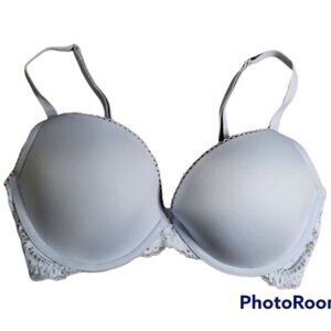 2 for $20 Victoria's Secret Dream Angels Push-ups Bra Size 34D Light Blue Lace